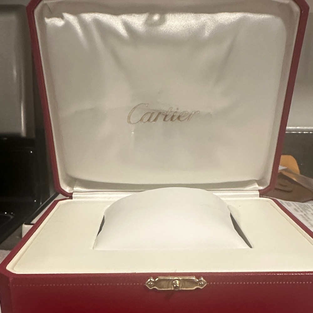 Cartier Red Jewelry Box with Gold Hardware - Picture 5 of 13